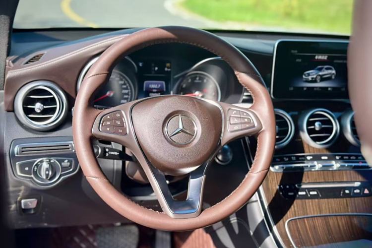 Used Mercedes-Benz GLC 2017 GLC 260 4MATIC Dynamic Edition
