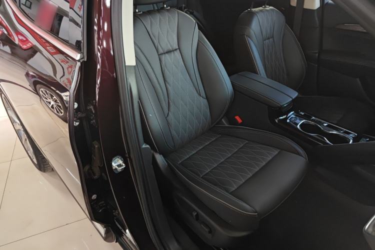 Used Buick Envision 2022 Facelift Encore S 4x4 Avenir
