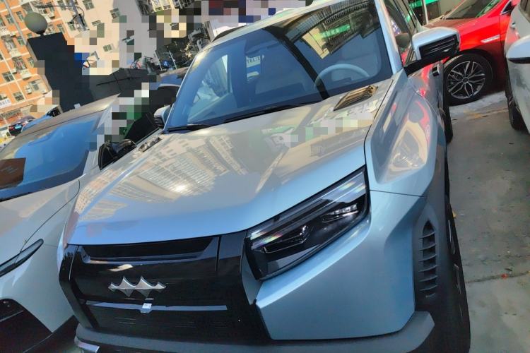 Used  Titanium 3 2025 501KM All-Wheel Drive Intelligent Driving Ultra Version
