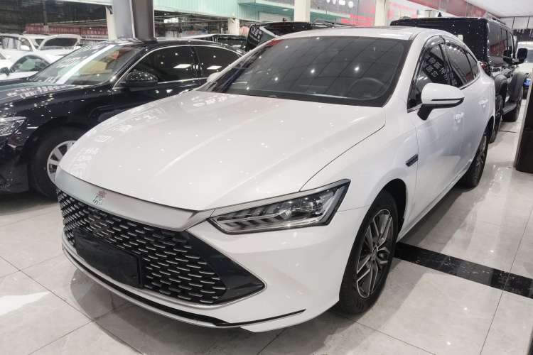 Used BYD Qin PLUS 2021 DM-i 120KM Prestige Model
