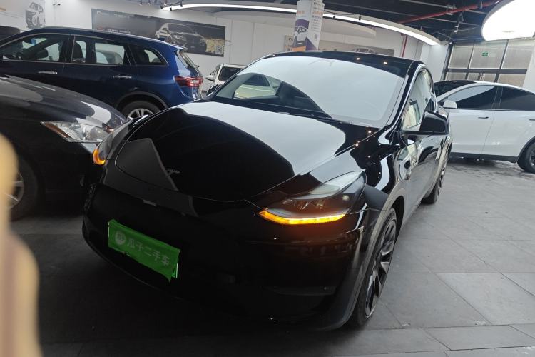 Used Tesla Model Y 2021 Standard Range Rear-Wheel Drive Version