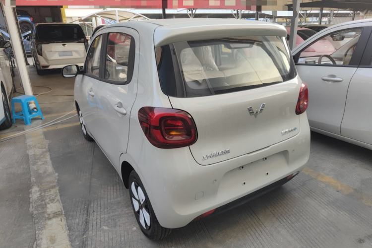Used Wuling Hongguang MINIEV 2025 Four-Door Version Advanced Edition
