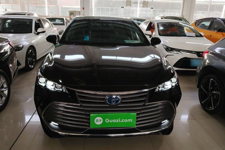 Used Toyota Avalon 2019 Dual-Engine 2.5L Luxury Edition China VI Standard