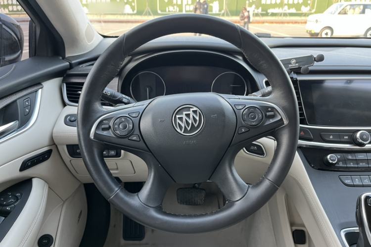 Used Buick LaCrosse 2019 28T Avenir
