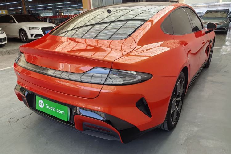 Used  SU7 2024 Rear-Drive Ultra-Long Range Advanced Pro-Level Intelligent Driving Version
