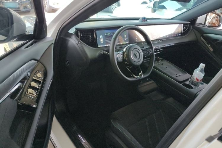 Used VOYAH FREE 2025 318 318 km Rear-Drive Touring Edition
