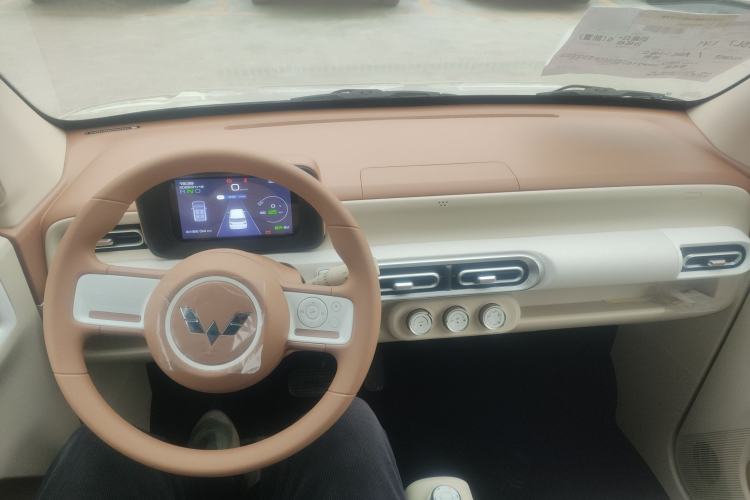 Used Wuling Hongguang MINIEV 2024 3rd Generation 215km Youth Edition