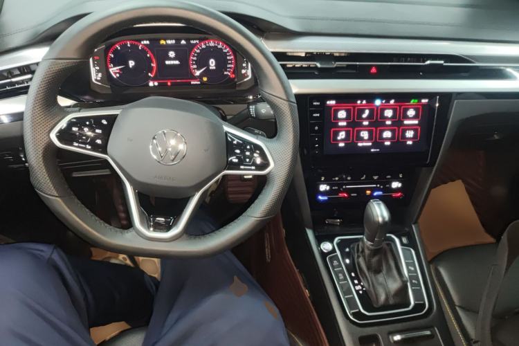 Used Volkswagen FAW-Volkswagen CC 2024 380TSI Striking Edition
