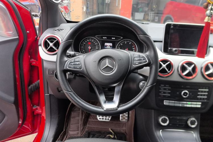 Used Mercedes-Benz B-Class 2015 B 200 Sport Edition