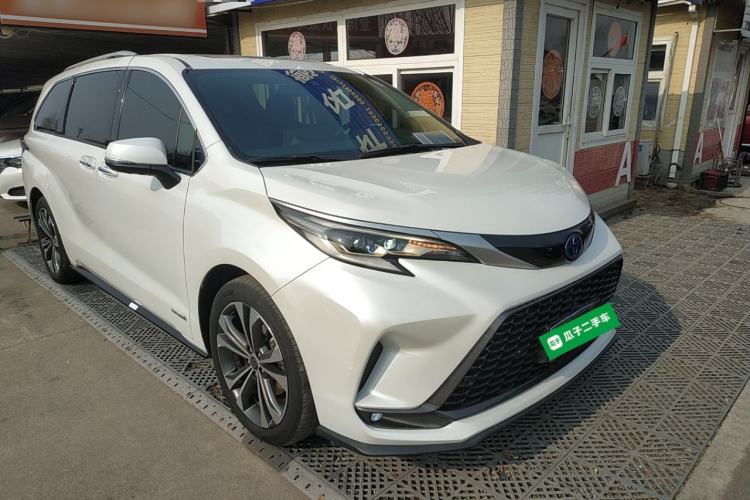 Used Toyota Granvia 2022 2.5L Hybrid Flagship Edition