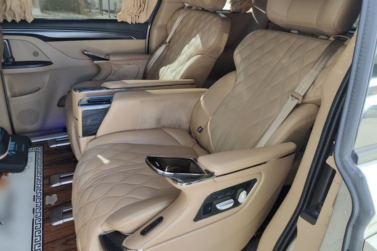 Used Buick GL8 2020 ES Land Cruiser 653T Luxury Edition
