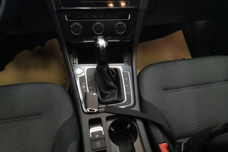 Used Volkswagen Golf 2020 Zhiai Edition 280TSI DSG Comfort Model
