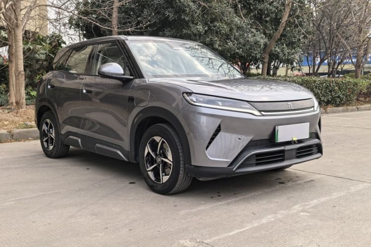 Used BYD Yuan UP 2025 Intelligent Driving Version 401 km Leading Edition