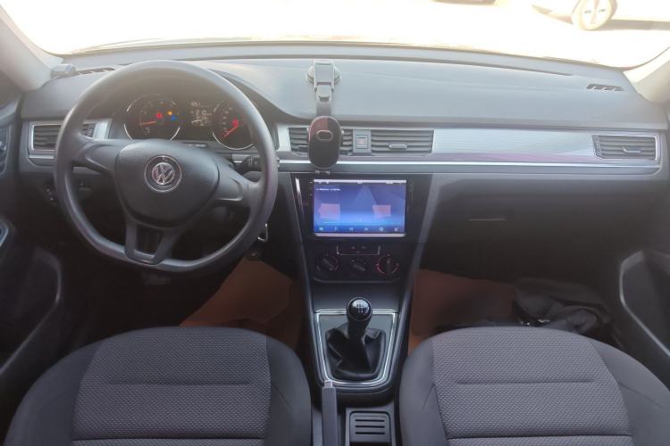 Used Volkswagen Bora 2017 1.6L Manual Fashion Model