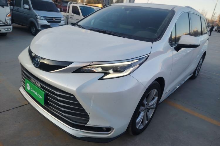 Used Toyota Sienna 2021 2.5L Hybrid Ultimate Edition