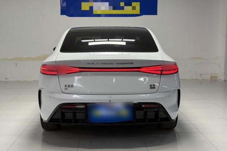 Used BYD Seal 2022 700 km Long-Range Rear-Wheel-Drive Version