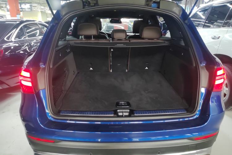 Used Mercedes-Benz GLC 2016 GLC 300 4MATIC Dynamic Model
