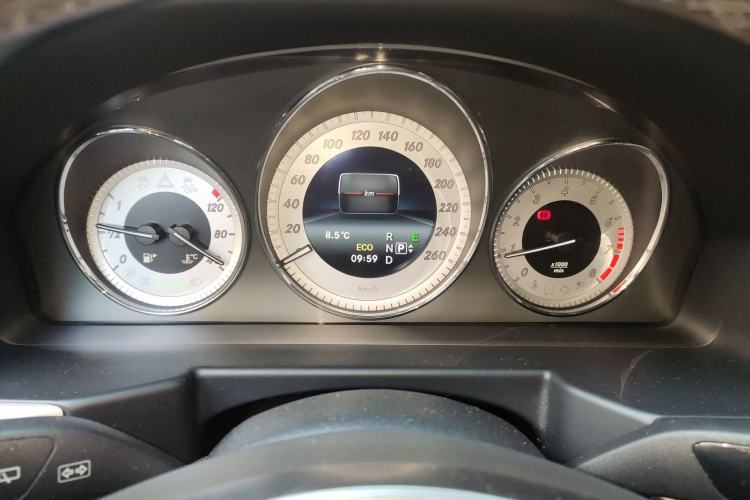 Used Mercedes-Benz GLK-Class 2015 GLK 260 4MATIC Fashion Edition Ultimate Version
