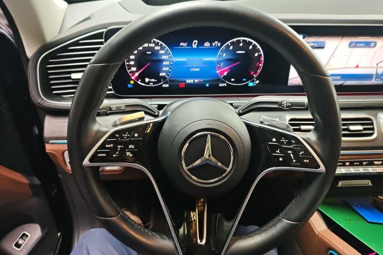 Used Mercedes-Benz GLE 2024 GLE 450 4MATIC Luxury Model
