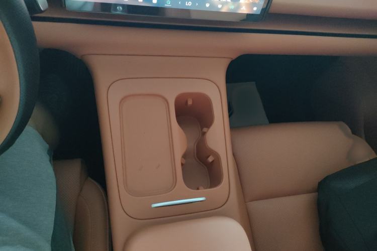 Used Leapmotor C16 2024 Range-Extended 200 Luxury Edition
