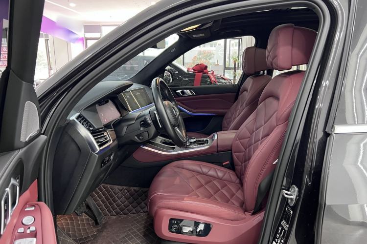 Used BMW X5 2022 Restyled xDrive 40Li Luxury Edition M Sport Package
