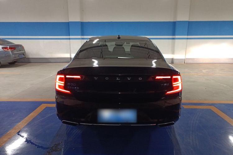 Used Volvo S90 2020 T5 Zhiyi Luxury Edition
