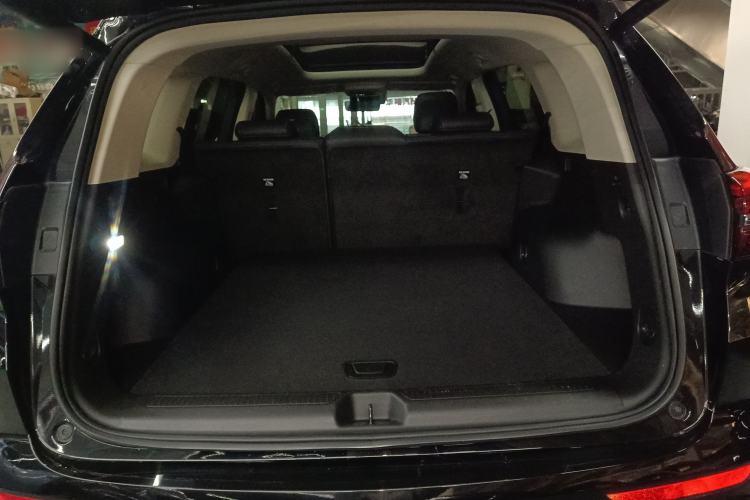 Used Buick Envision 2023 Encore Plus 652T Five-Seat Luxury Model
