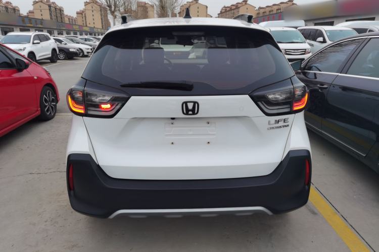 Used Honda LIFE 2021 1.5L CVT CRO-SS Fun Edition