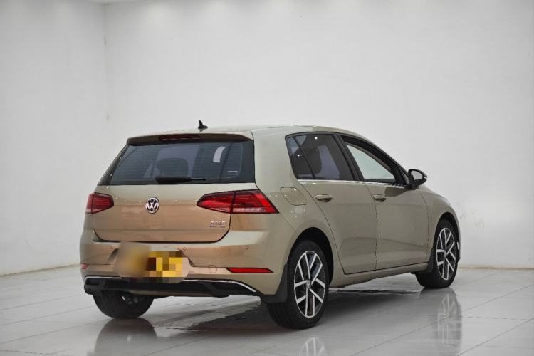 Used Volkswagen Golf 2020 200TSI DSG Comfortable and Ambitious Edition