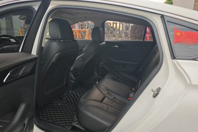 Used Hongqi H5 2018 30TD Smart Connect Dynamic Edition
