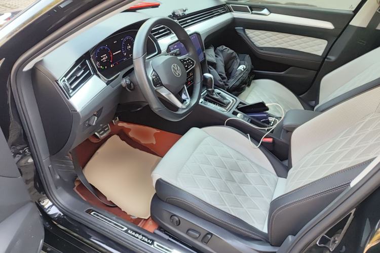 Used Volkswagen Magotan 2023 2 Million Units Commemorative Edition 330TSI DSG Luxury Version