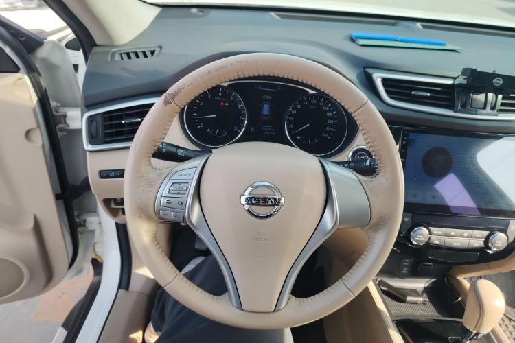 Used Nissan X-Trail 2014 2.0L CVT Comfort Edition 2WD
