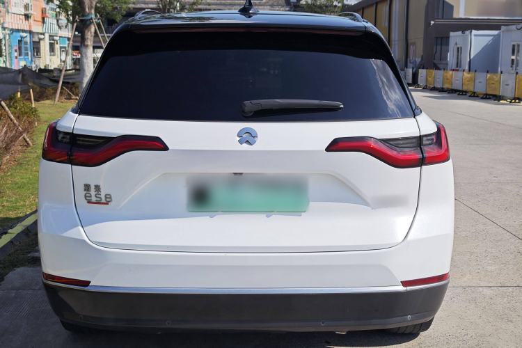 Used Nio ES8 2020 415 km Range 6-Seater Version
