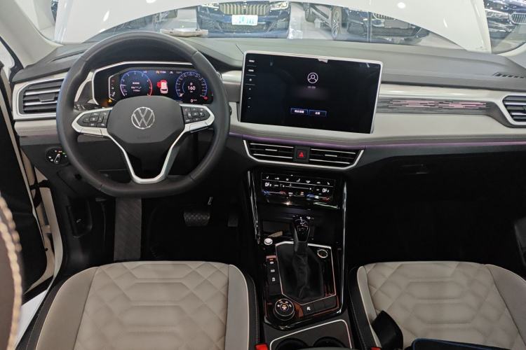 Used Volkswagen Tayron 2023 Revised Version 380TSI All-Wheel Drive R-Line High-Energy Edition
