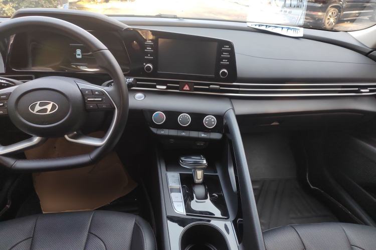 Used Hyundai Elantra 2023 1.5L CVT GLX Elite Edition