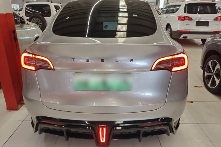 Used Tesla Model Y 2023 Rear-Wheel-Drive Version
