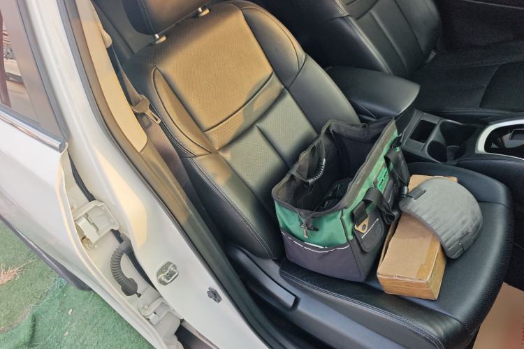 Used Nissan X-Trail 2015 2.0L CVT Comfort MAX Edition 2WD