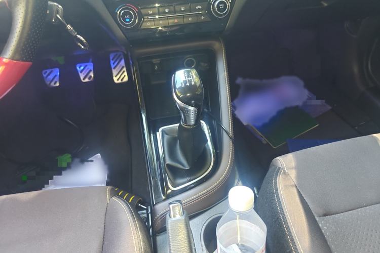 Used Changan Eado DT 2019 1.6L Manual Comfort Model China VI Standard
