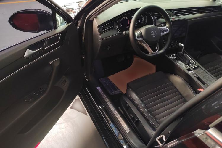 Used Volkswagen Magotan 2020 330TSI DSG Luxury Edition
