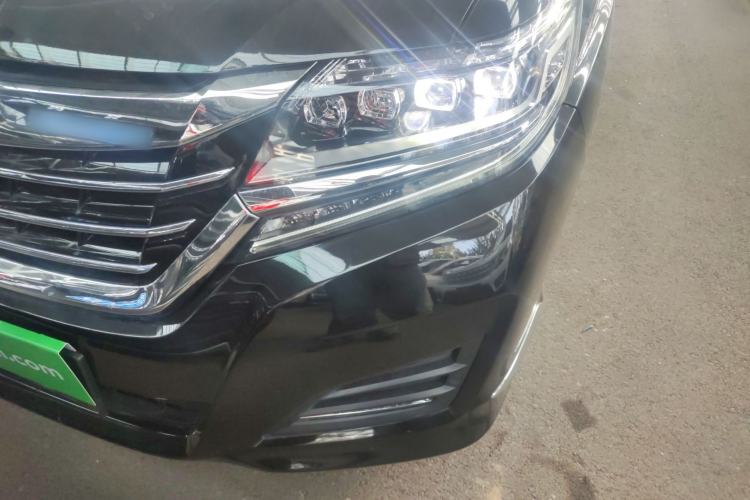 Used Honda Elysion 2016 2.4L Supreme Edition
