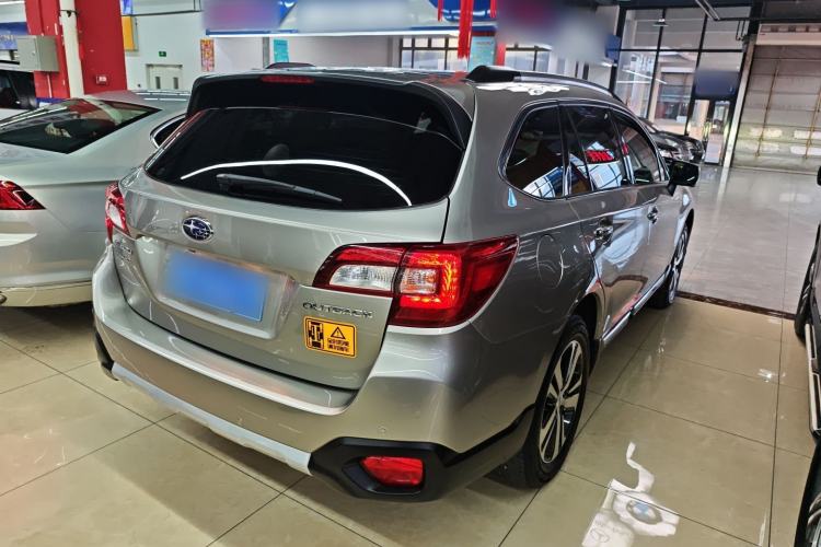 Used Subaru Outback 2018 2.5i Sport Navigation Edition with EyeSight
