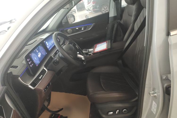 Used Chery Tiggo 8 PRO 2024 Champion Edition 290T Two-Wheel Drive Peak Version 5 Seats