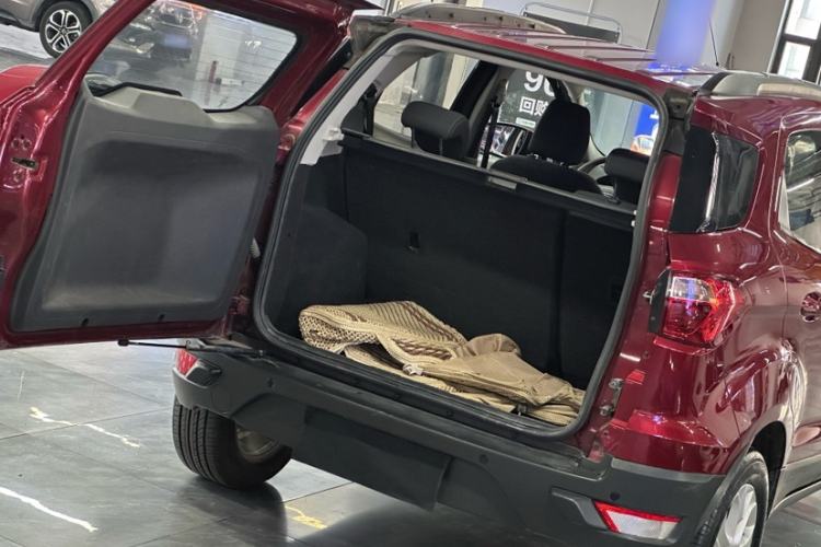 Used Ford EcoSport 2013 1.5L Automatic Fashion Model