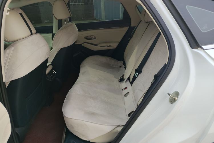 Used BYD Qin L 2025 DM-i Smart Drive 80KM Leading Model