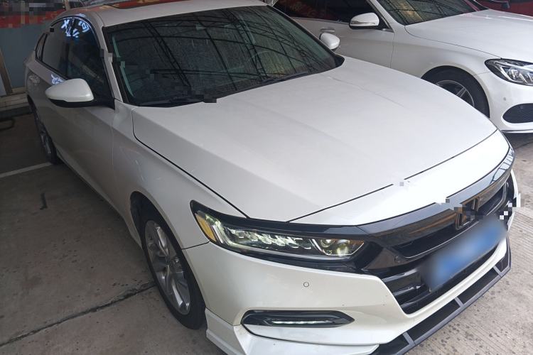 Used Honda Accord 2018 260TURBO Luxury Edition China V Emission Standard
