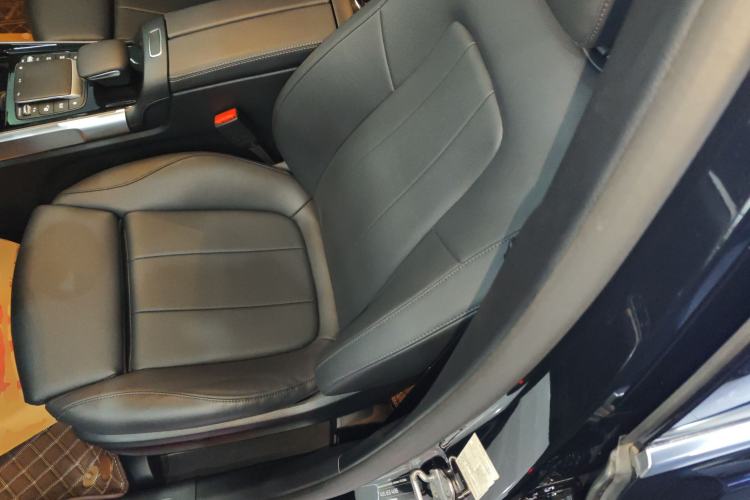 Used Mercedes-Benz GLB 2022 Refresh GLB 200 Dynamic Edition
