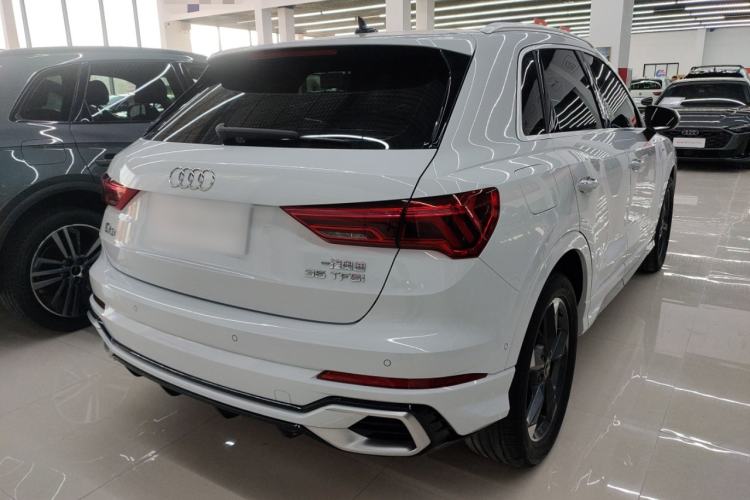 Used Audi Q3 2024 35 TFSI Fashion Dynamic Edition

