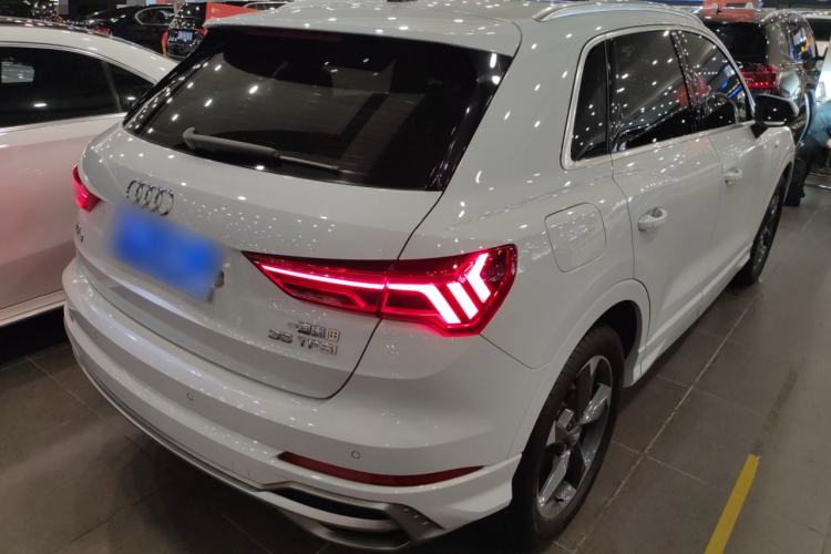 Used Audi Q3 2019 35 TFSI Fashion Dynamic Model