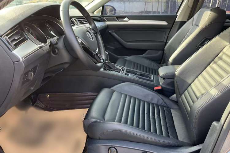 Used Volkswagen Magotan 2018 330TSI DSG Advanced Model