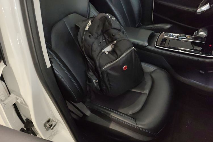 Used  ER6 2020 620 km Smart Edition
